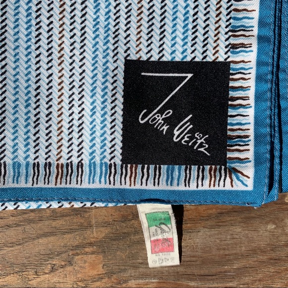 Vintage 60s 70s John Weitz polyester multicolor squiggle pattern scarf - Picture 2 of 4